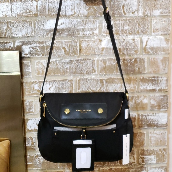 Marc Jacobs Preppy Natasha Crossbody Bag - Picture 2 of 8